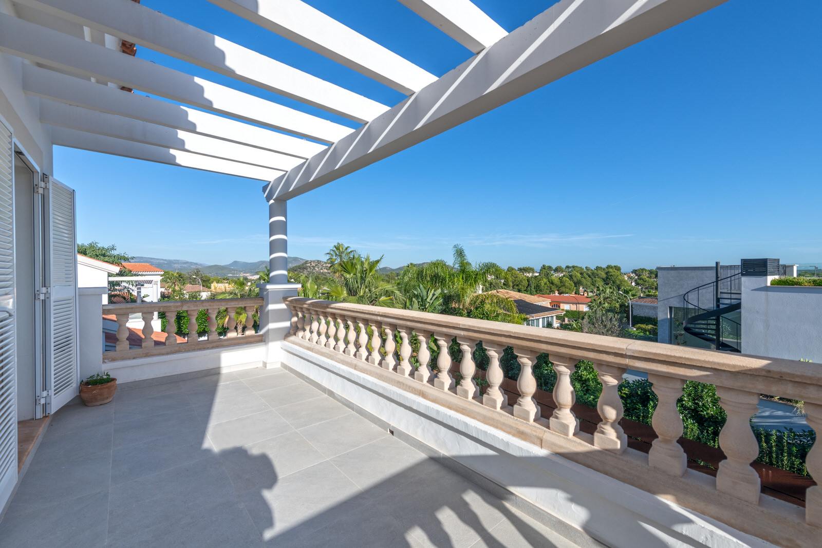 living - 375m² house / villa for sale in Santa Ponsa - gallery - 2