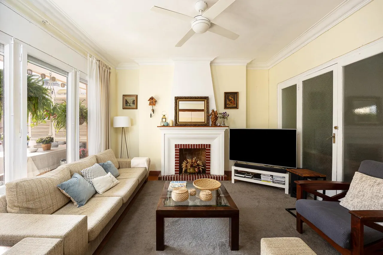 living - 161m² apartment with 17m² terrace for sale in Eixample Left - gallery - 4