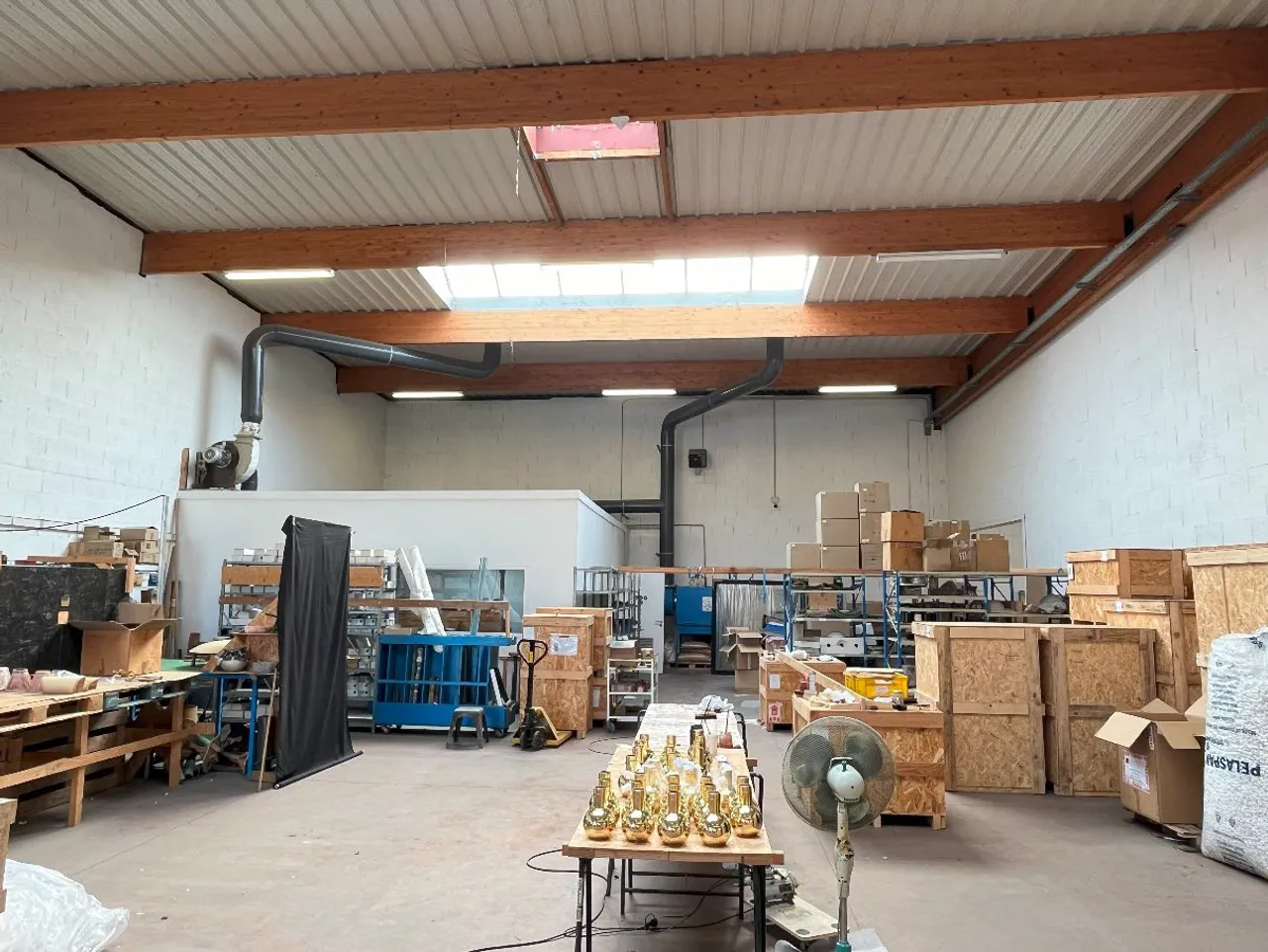 logistics - Activités / Bureaux À Louer - gallery - 2