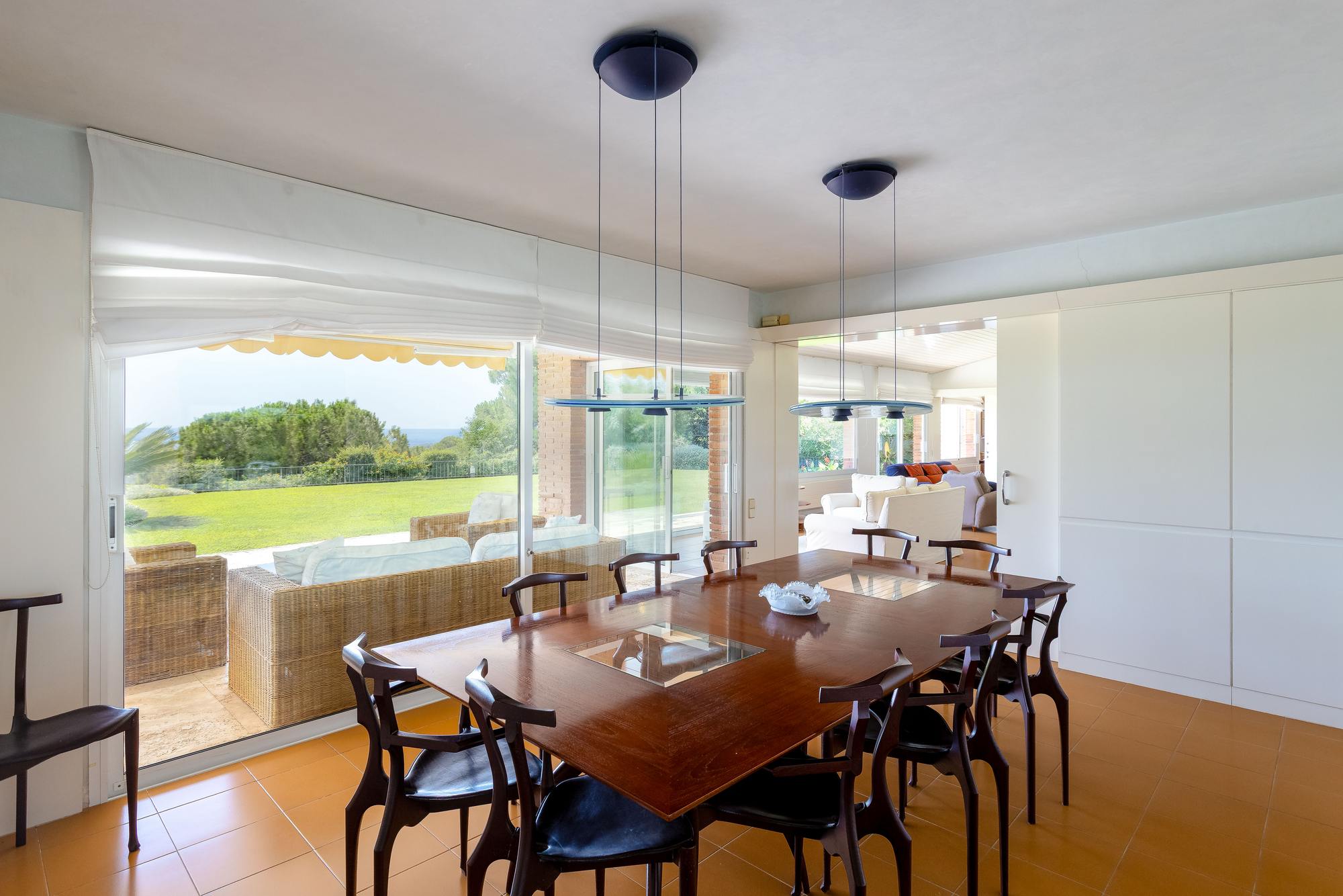 living - Casa / villa de 637m² en venta en Sant Vicenç de Montalt - gallery - 5