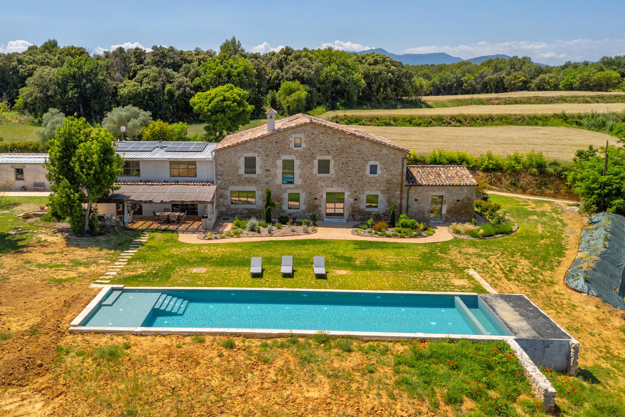 living - 1,132m² country house for sale in Pla de l'Estany, Girona - gallery thumbnail - 2