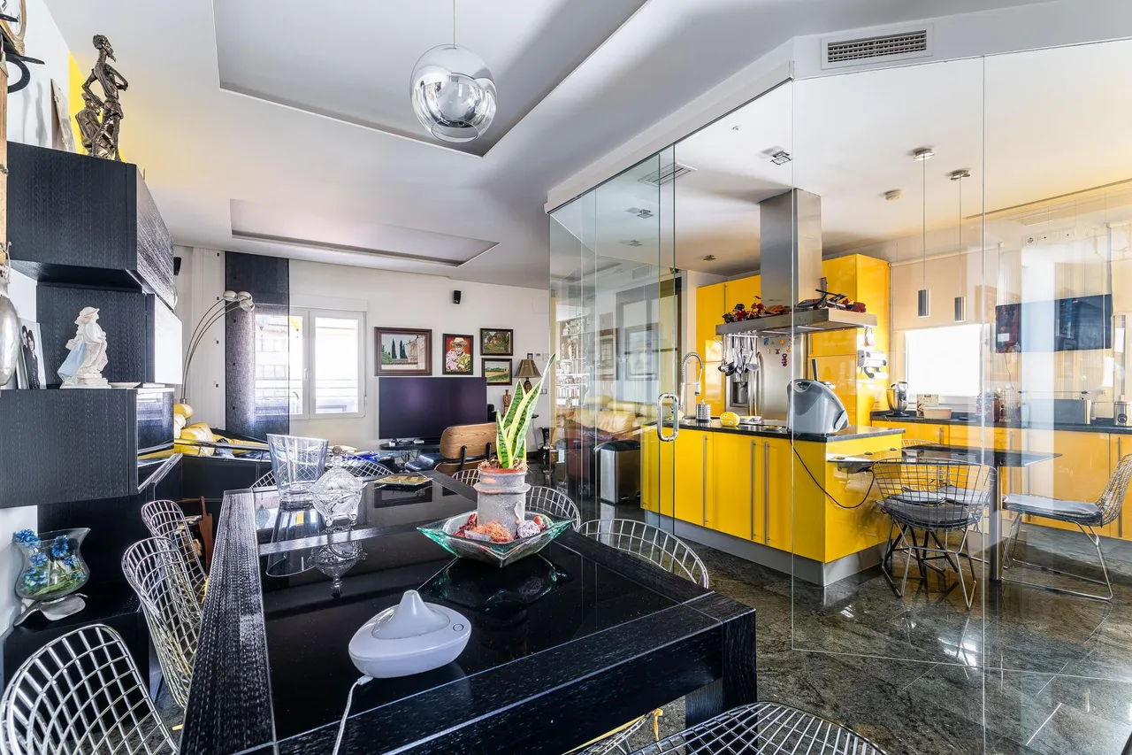 living - Ático de 143m² en venta en Ríos Rosas, Madrid - gallery - 4