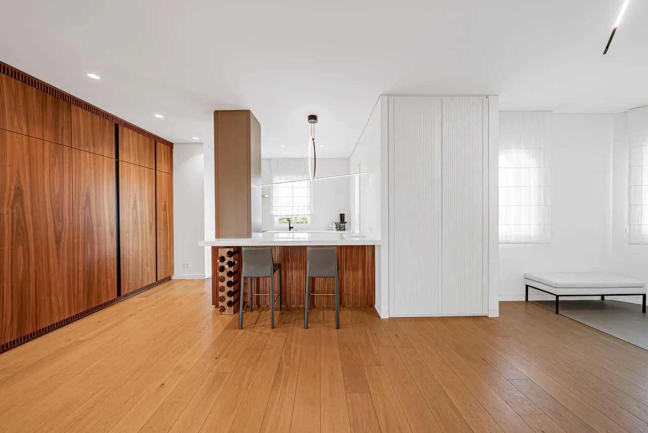 living - 225m² apartment with 71m² terrace for sale in New Golden Mile - gallery - 8