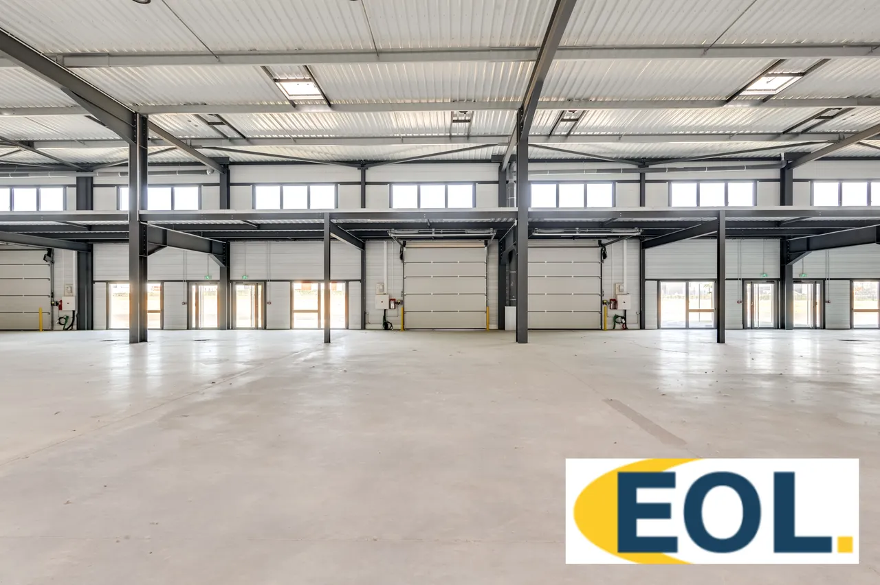 logistics - Light Industrial Premises / Offices For Rent - gallery - 6