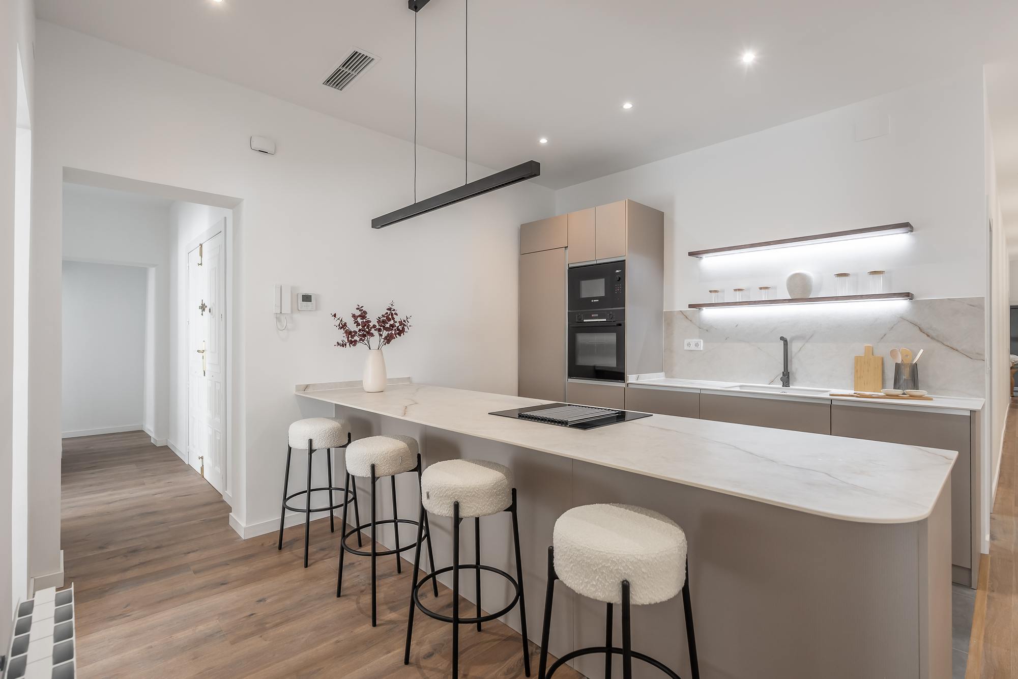 living - Piso de 153m² en venta en Argüelles, Madrid - gallery thumbnail - 6