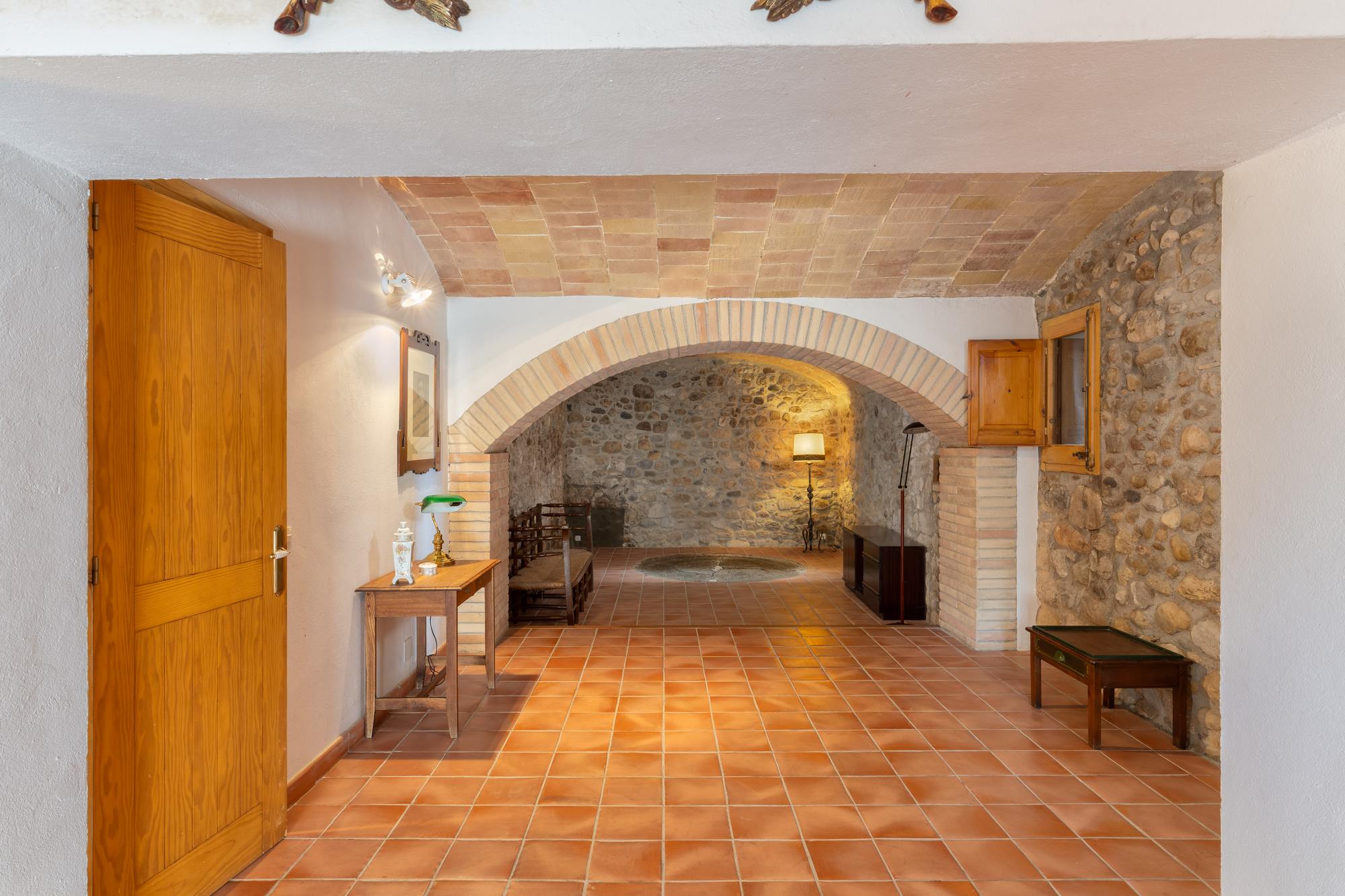 living - 904m² country house for sale in Alt Empordà, Girona - gallery thumbnail - 7