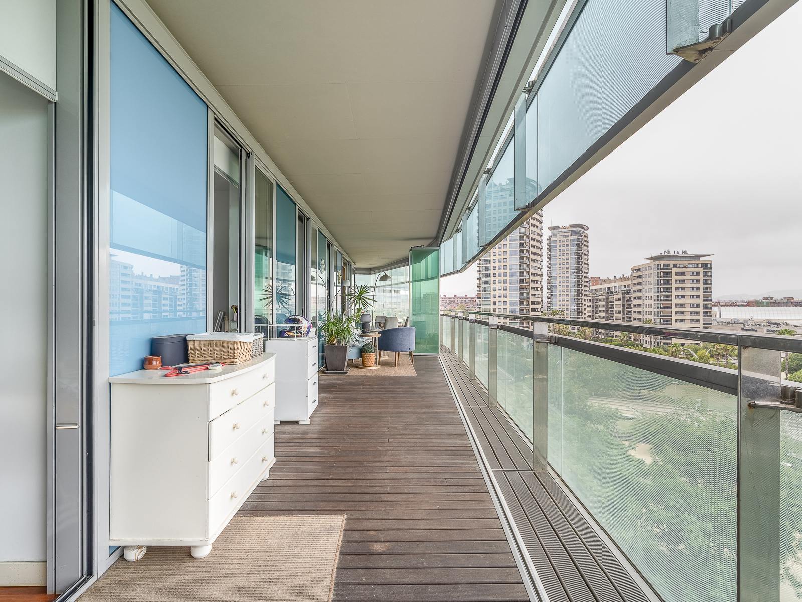 living - 133m² apartment with 72m² terrace for sale in Diagonal Mar - gallery thumbnail - 9
