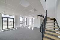 logistics - Activités / Bureaux À Louer - gallery thumbnail - 8