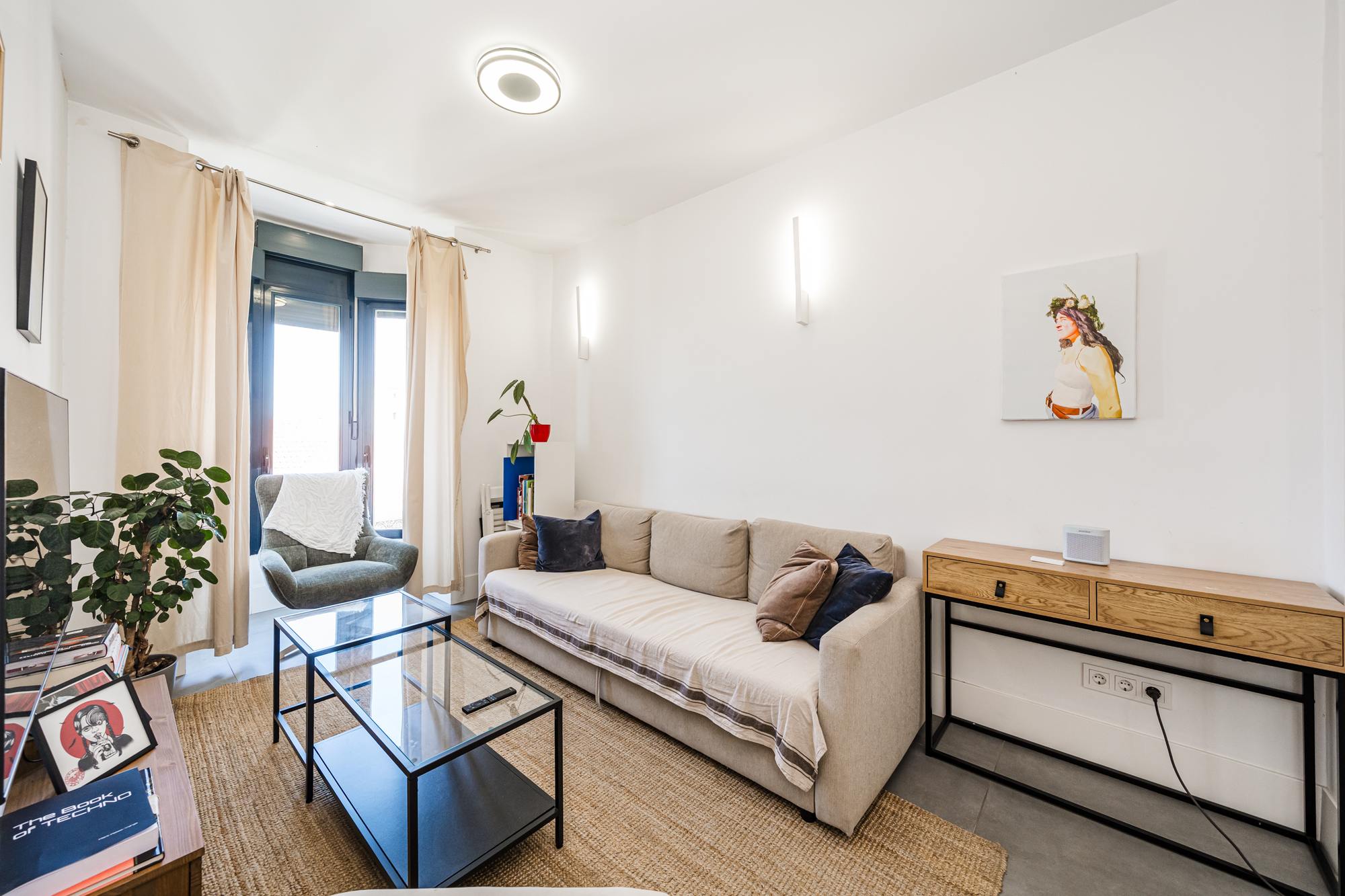 living - Ático de 56m² con 16m² terraza en venta en Malasaña, Madrid - gallery - 9