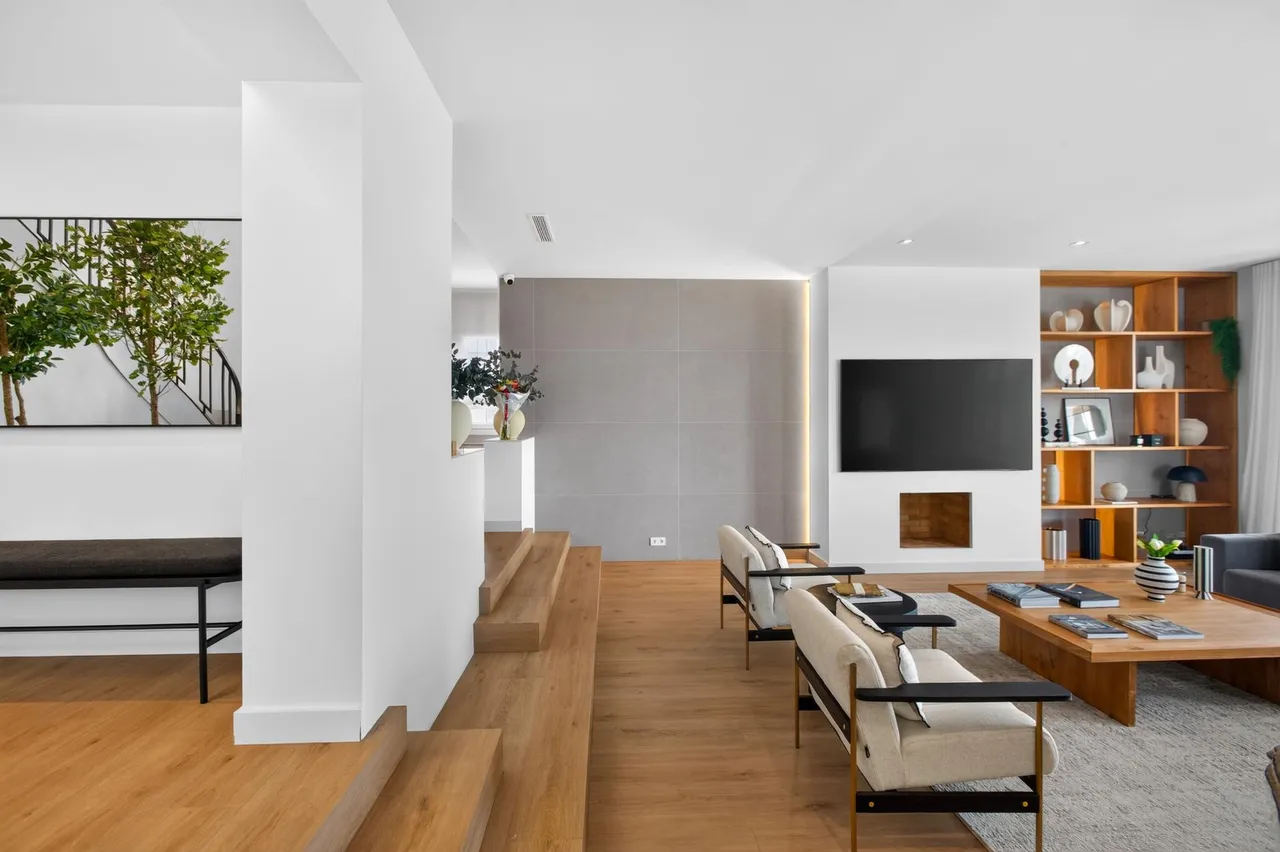living - 486m² house / villa for sale in Tiana, Barcelona - gallery - 8