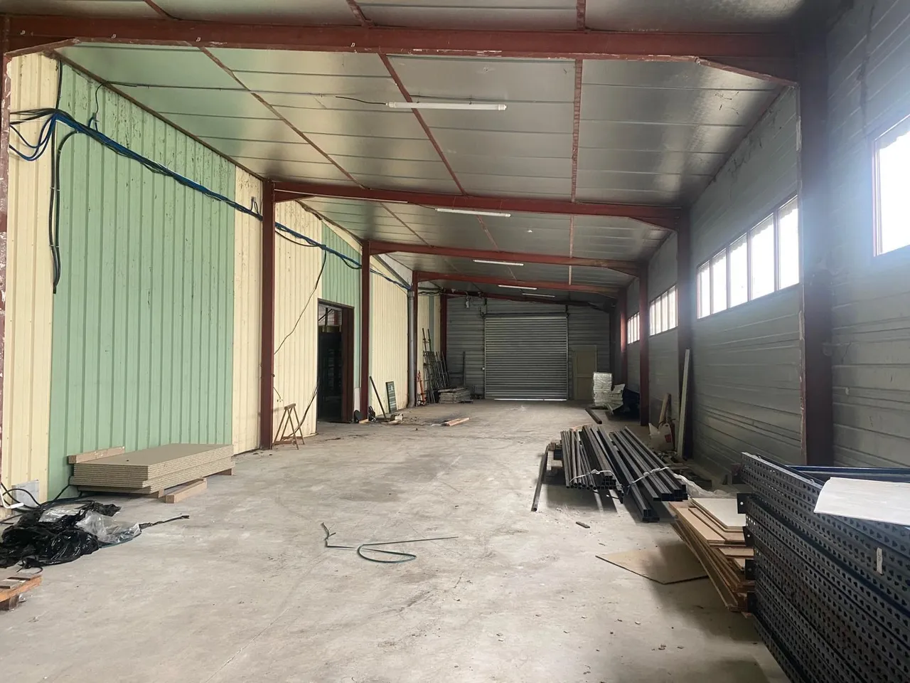 logistics - Light Industrial Premises / Offices For Rent - For Sale - gallery - 7