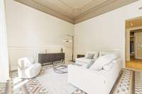 living - Piso de 204m² con 9m² terraza en venta en Eixample Derecho - gallery thumbnail - 7