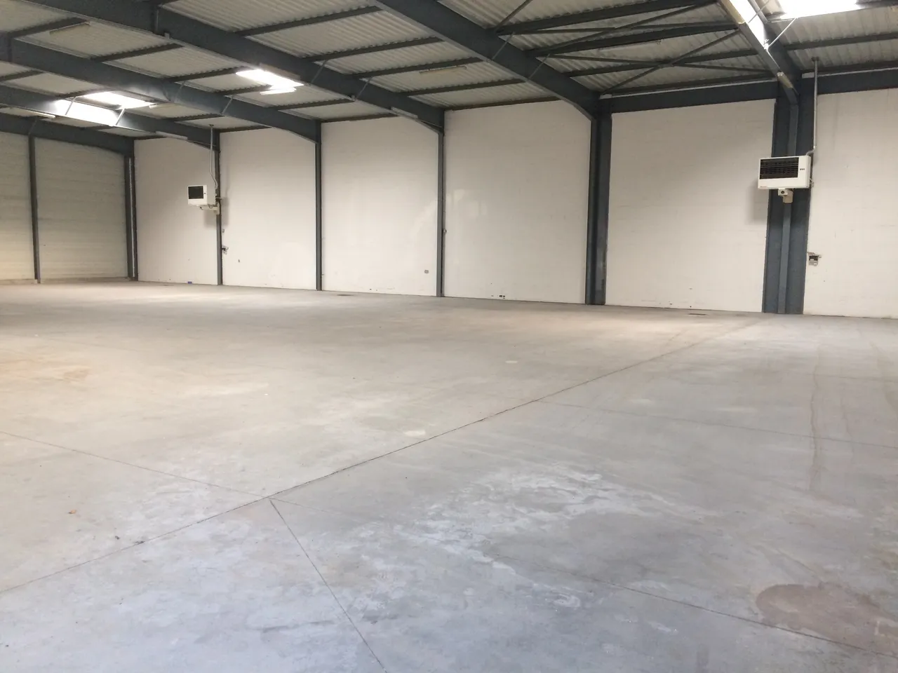 logistics - Activity Facility For Rent - gallery - 5