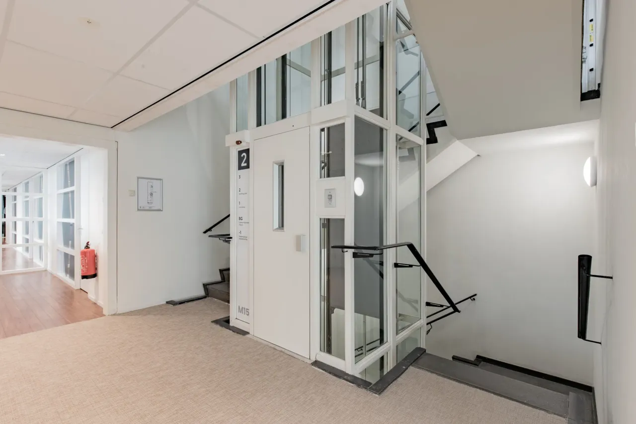 office - M15 - Office - Dils - gallery - 4