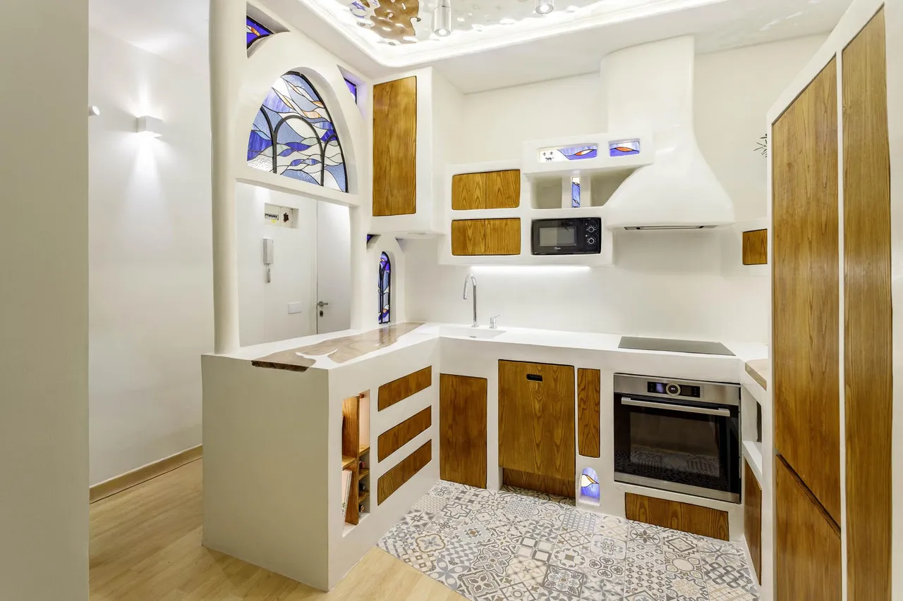 living - 50m² apartment for rent in Embajadores, Madrid - gallery - 3