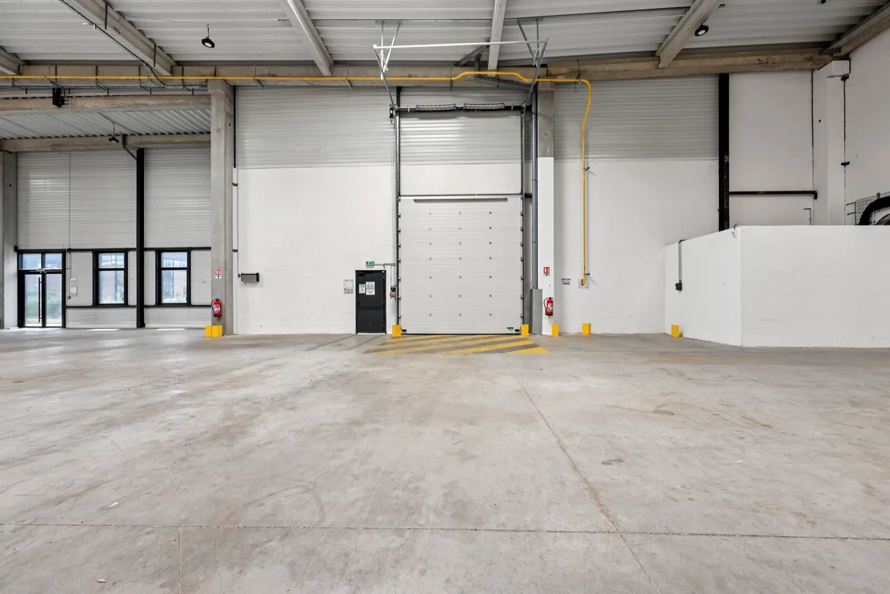logistics - Activity Facility For Rent - gallery - 10