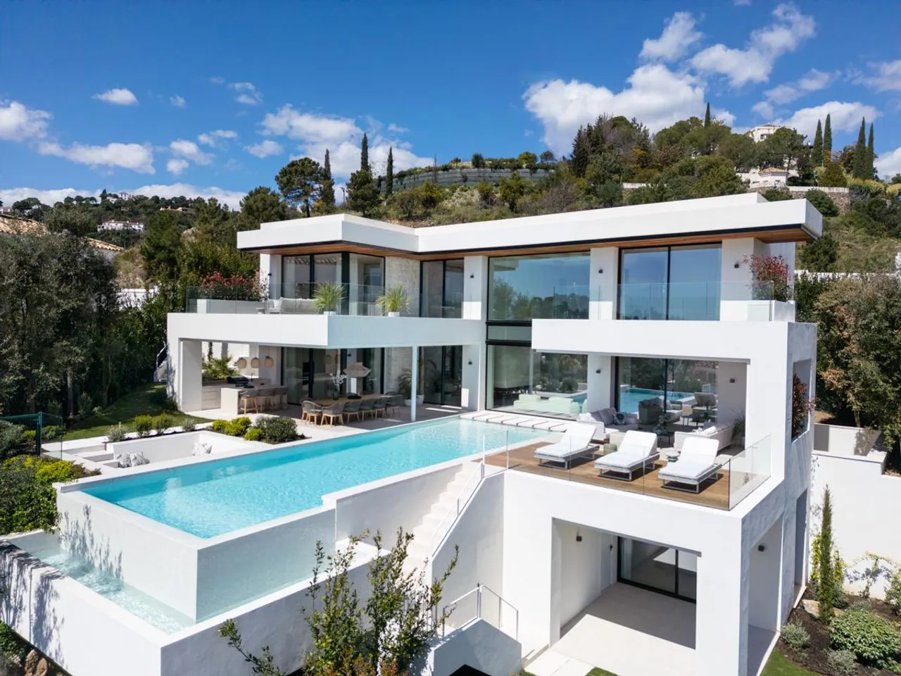 living - Casa / villa de 631m² con 190m² terraza en venta en Benahavís - gallery - 2