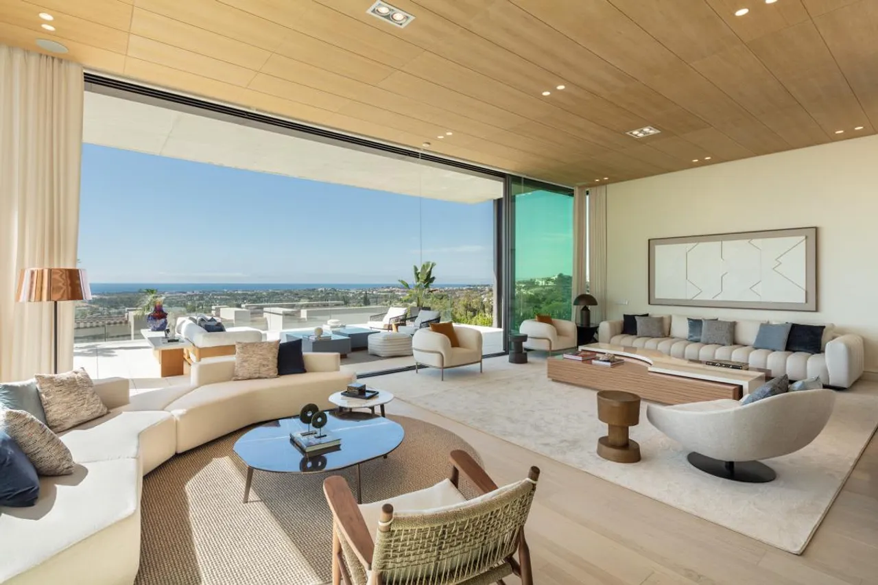 living - 851m² house / villa with 293m² terrace for sale in Quinta - gallery - 4