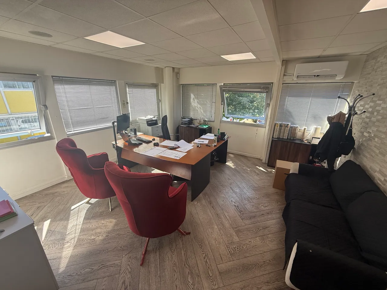 logistics - Activités / Bureaux À Vendre - gallery - 7