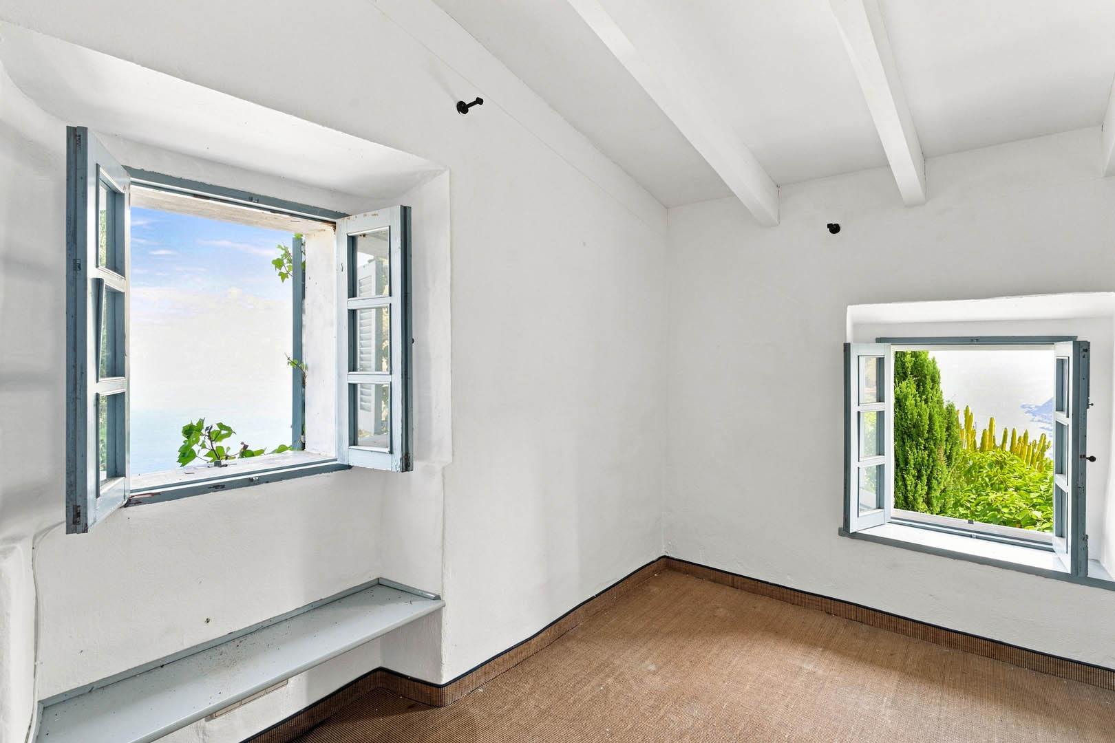 living - Casa rural de 209m² en venta en Banyalbufar, Islas Baleares - gallery thumbnail - 10
