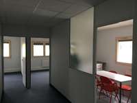 logistics - Activités / Bureaux À Louer - gallery thumbnail - 6
