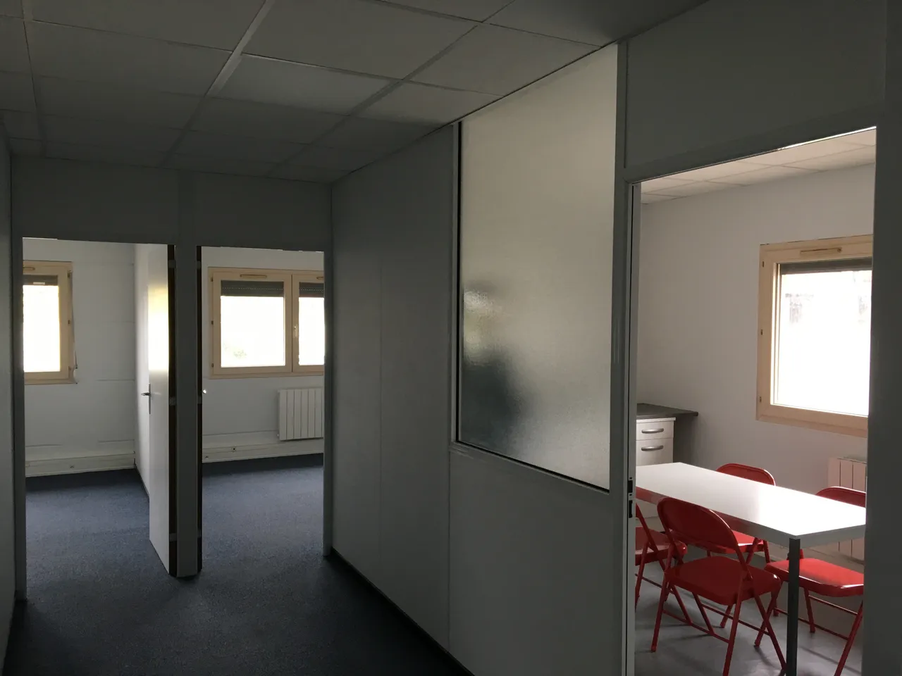 logistics - Light Industrial Premises / Offices For Rent - gallery - 6