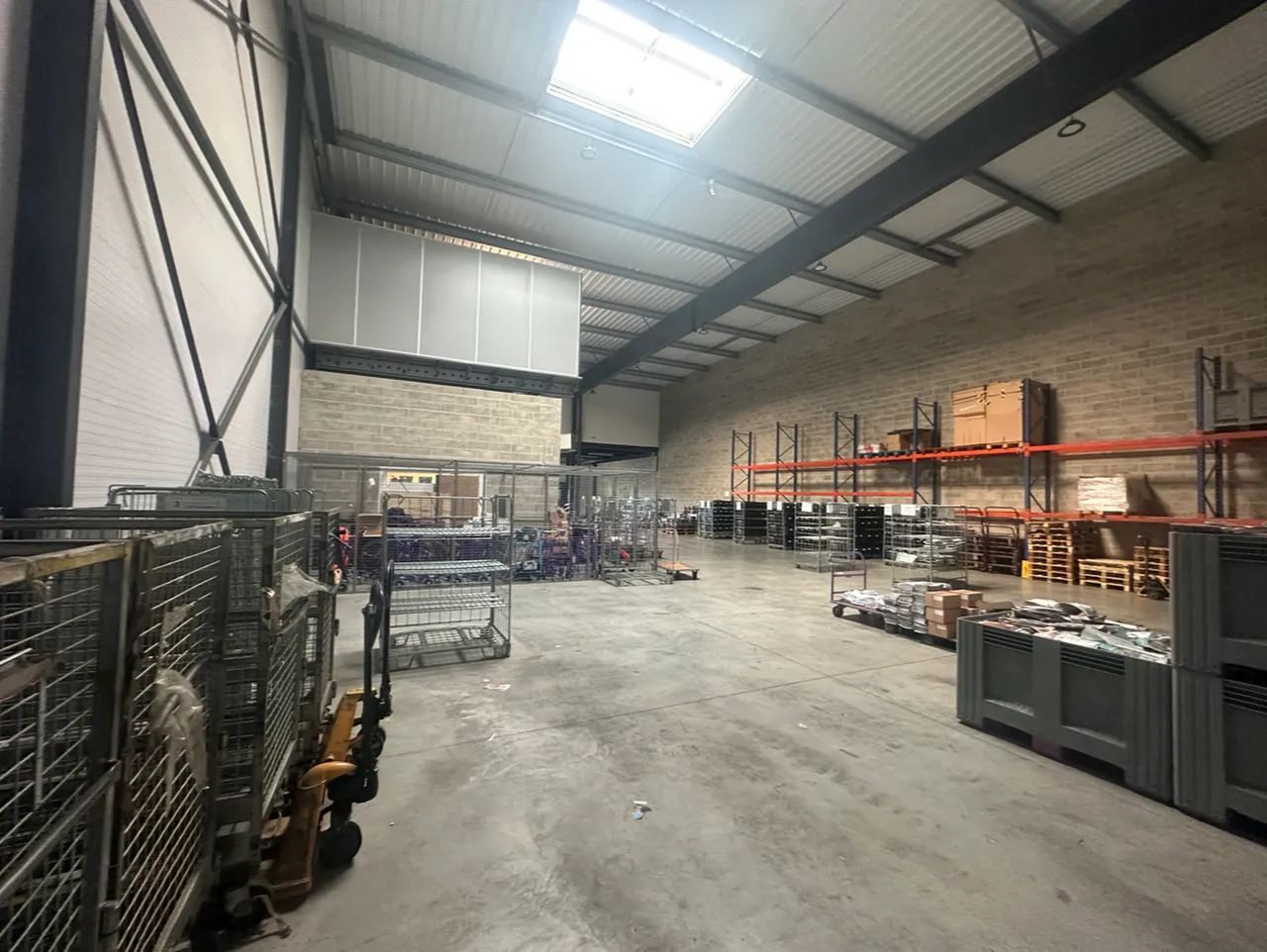 logistics - Activités / Bureaux À Louer - gallery - 5