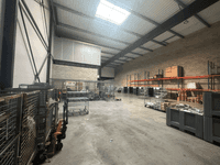 logistics - Activités / Bureaux À Louer - gallery thumbnail - 5