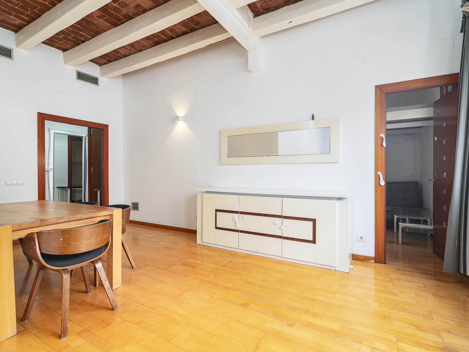 living - 68m² apartment for sale in Eixample Right, Barcelona - gallery thumbnail - 8
