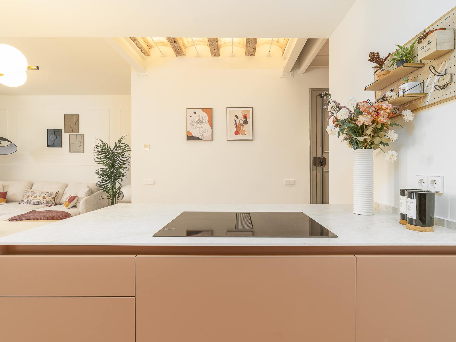 living - 135m² apartment with 7m² terrace for sale in El Born - gallery thumbnail - 5