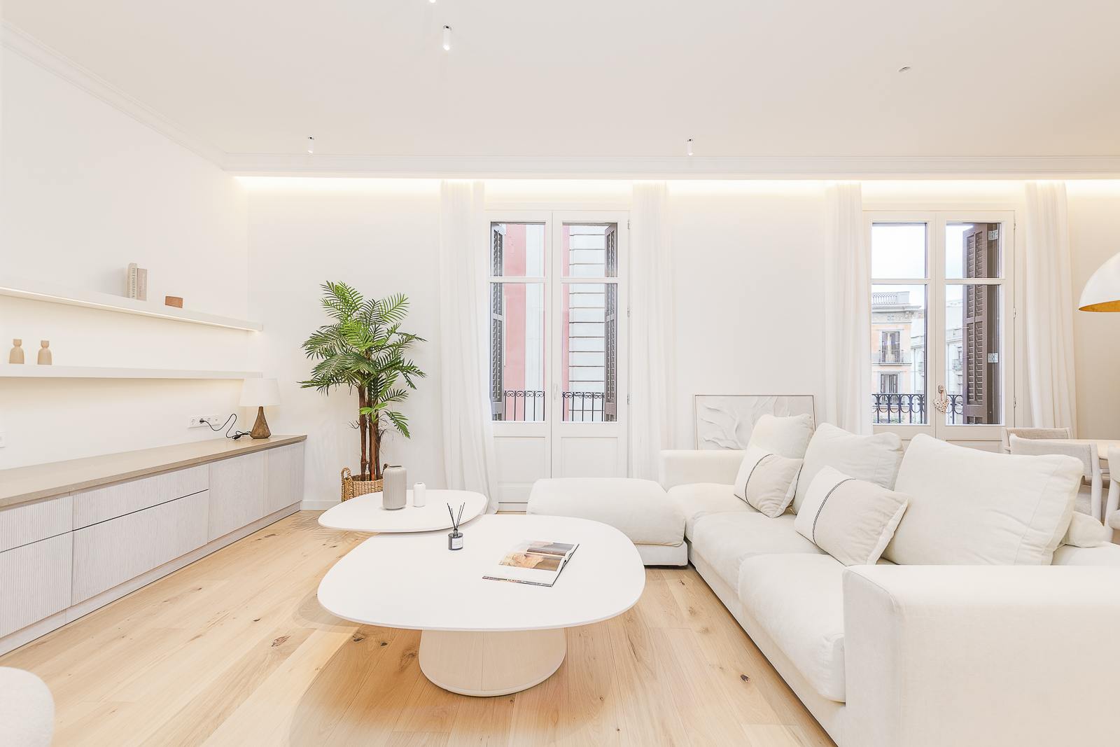 living - Piso de 162m² en venta en Gótico, Barcelona - gallery - 2