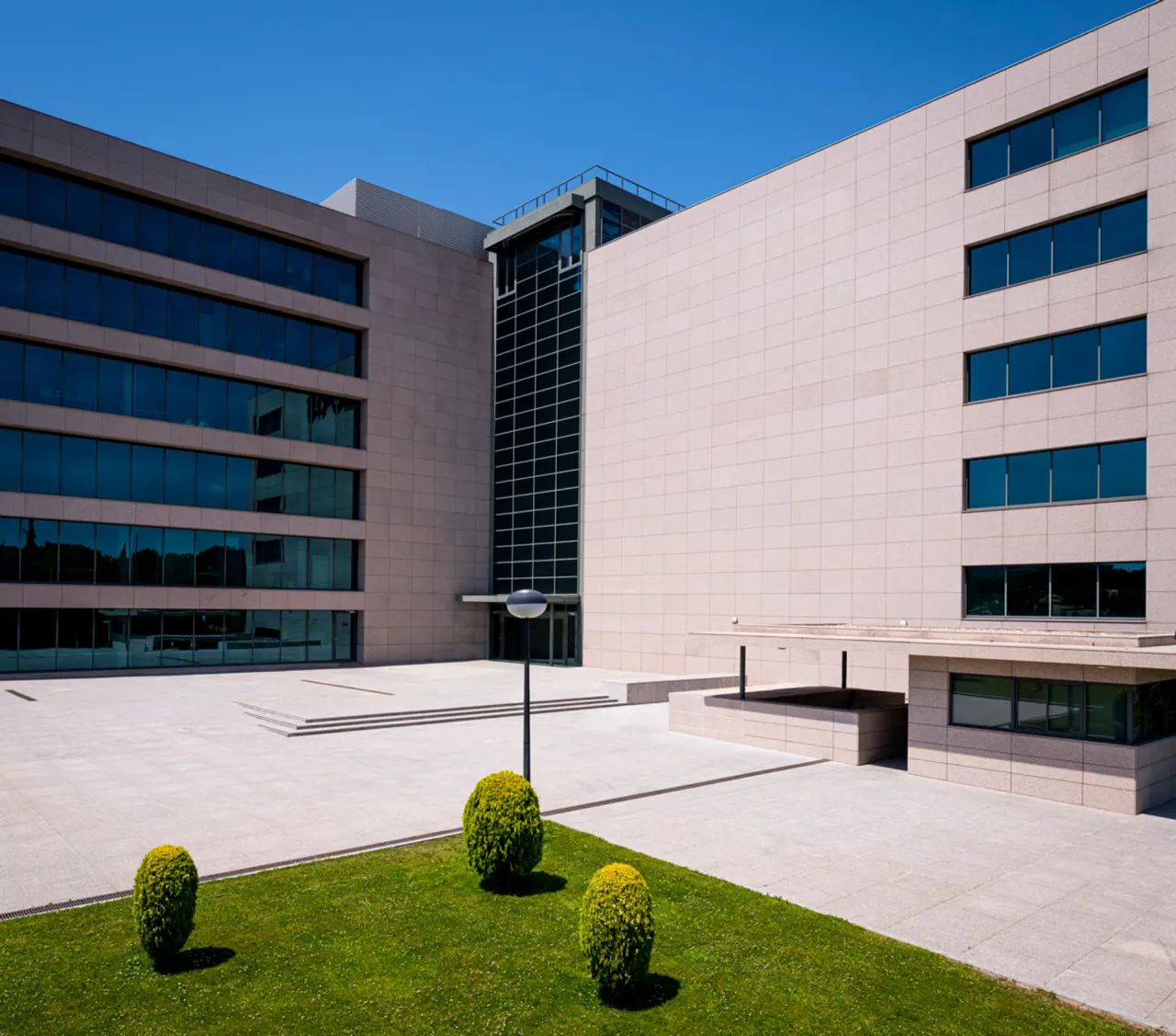 office - Maria de Portugal 3-5 - Uffici - Dils - gallery - 3