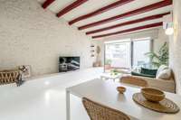 living - Piso de 57m² con 15m² terraza en venta en Poblenou - gallery thumbnail - 5