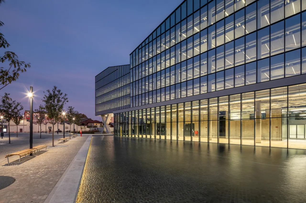 office - Symbiosis - Office - Dils - gallery - 7