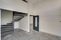 logistics - Activités / Bureaux À Louer - gallery thumbnail - 6