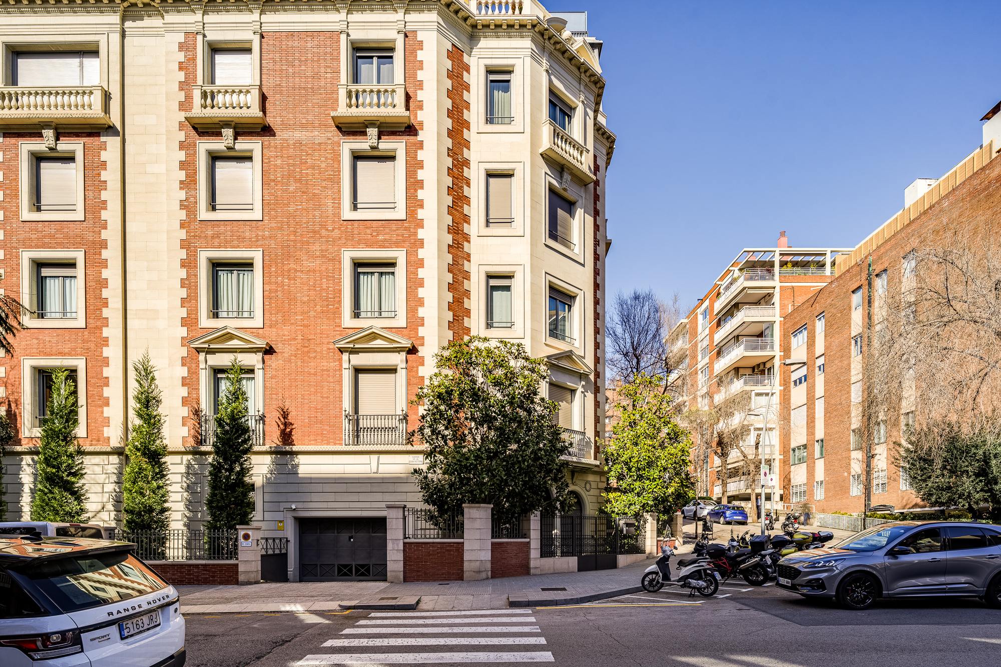 living - Piso de 256m² en venta en Turó Park, Barcelona - gallery - 5