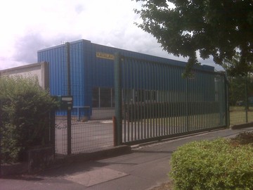 logistics - Activités / Bureaux À Louer - featured