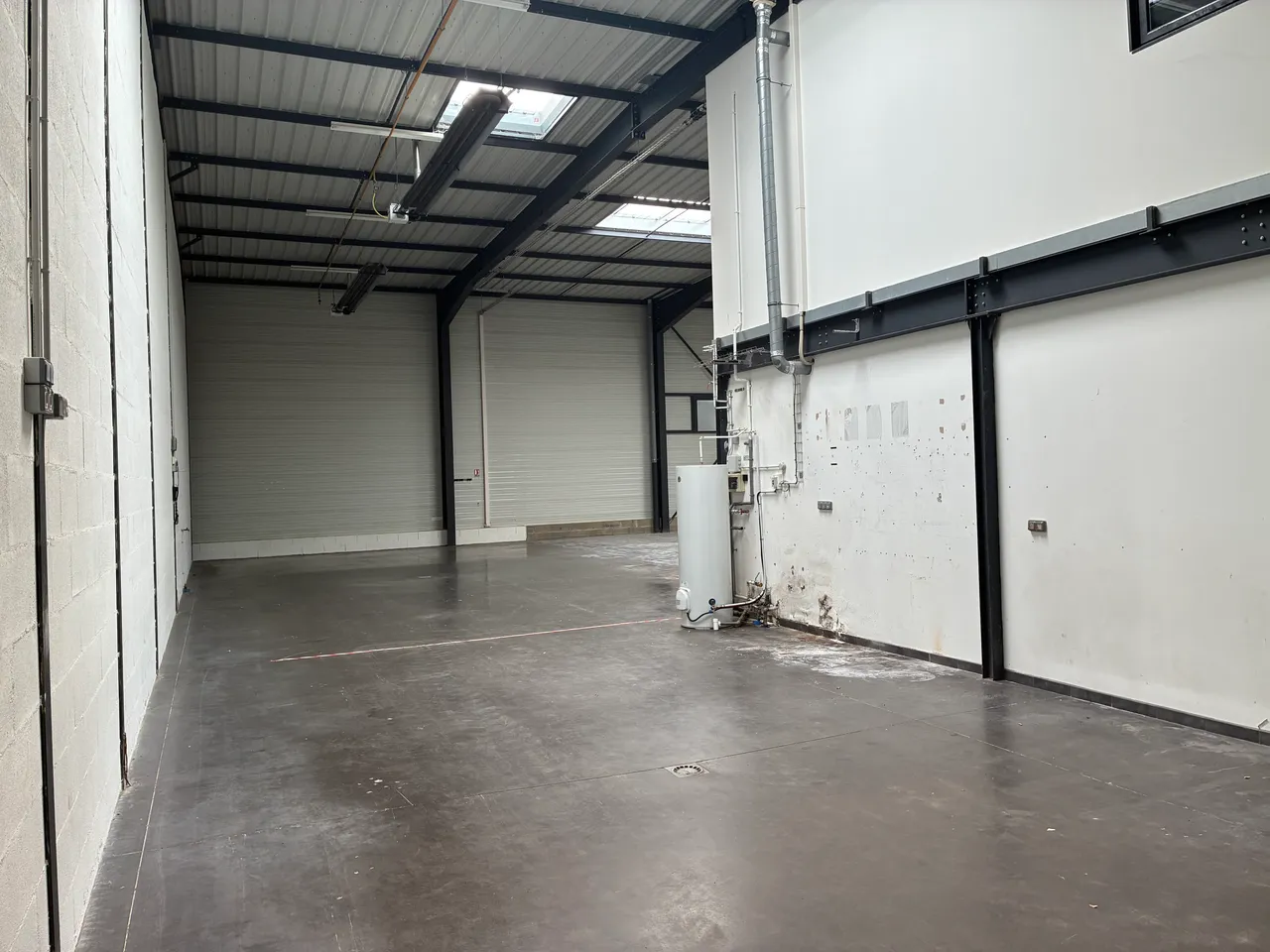 logistics - Light Industrial Premises / Offices For Rent - For Sale - gallery - 7