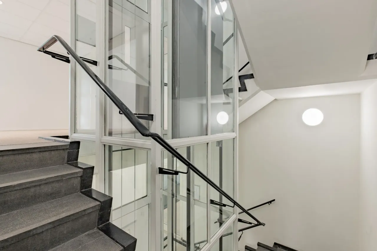 office - M15 - Office - Dils - gallery - 16