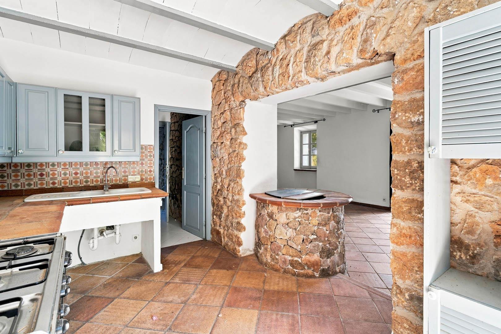 living - Casa rural de 209m² en venta en Banyalbufar, Islas Baleares - gallery - 5