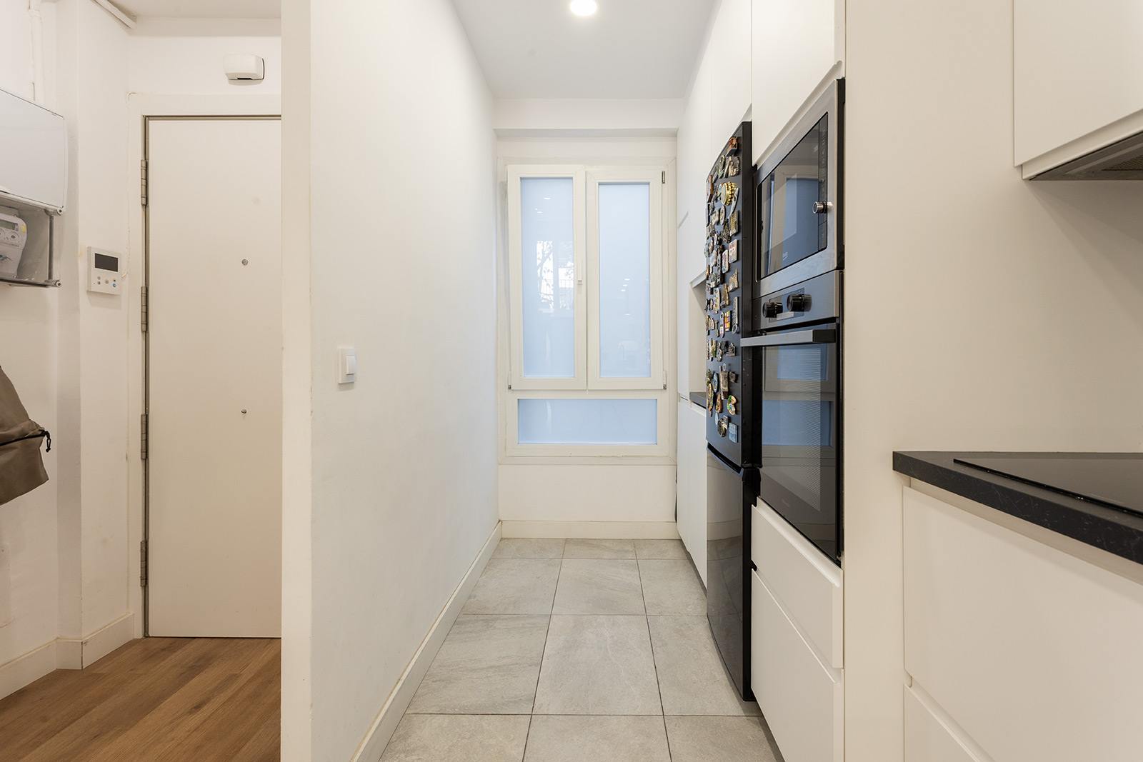 living - Piso de 77m² en venta en Poblenou, Barcelona - gallery - 10