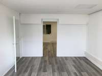 logistics - Light Industrial Premises / Offices For Rent - gallery thumbnail - 5