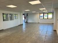 logistics - Light Industrial Premises / Offices For Rent - gallery thumbnail - 8