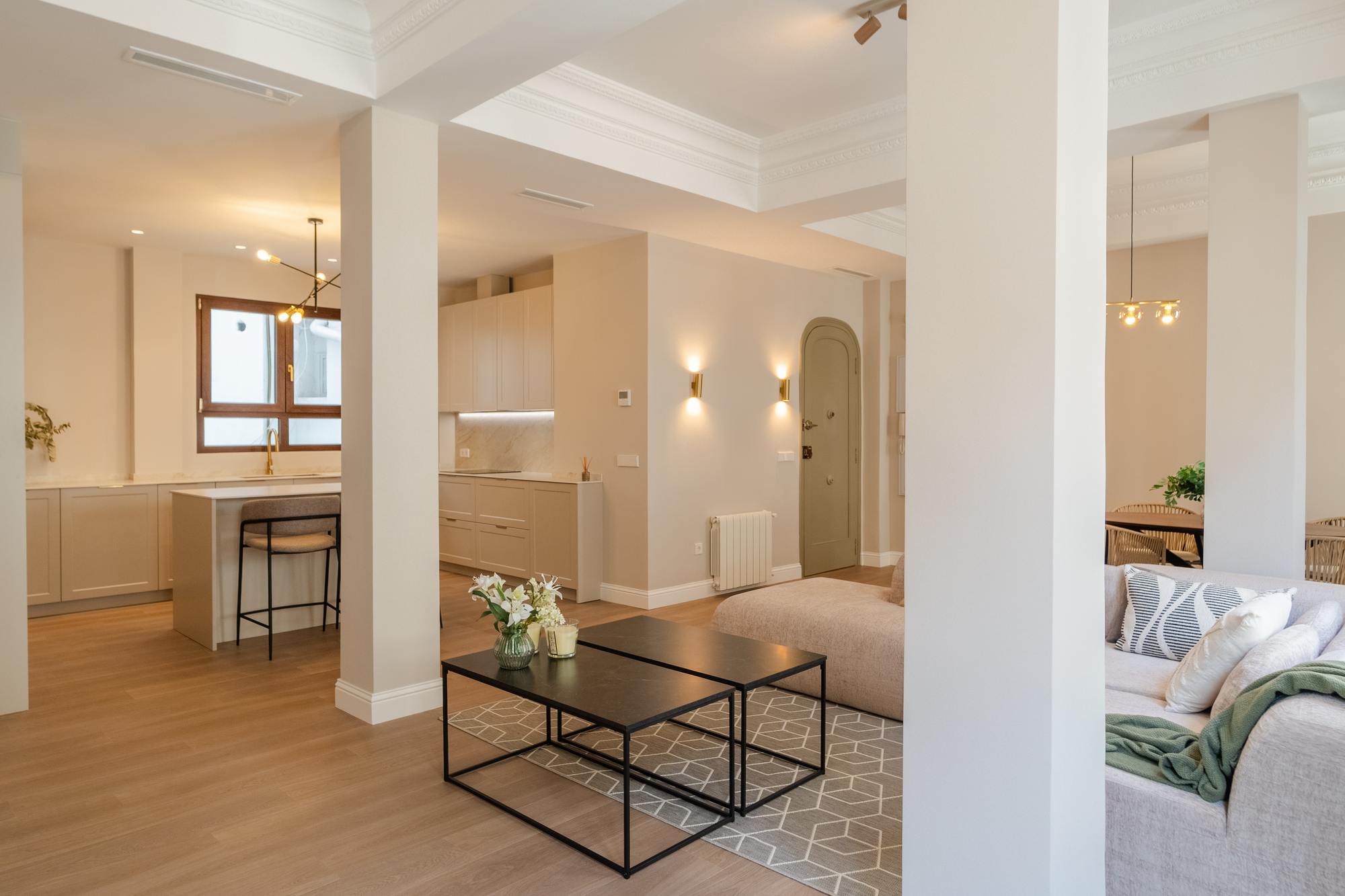 living - Piso de 153m² en venta en Sant Francesc, Valencia - gallery thumbnail - 4