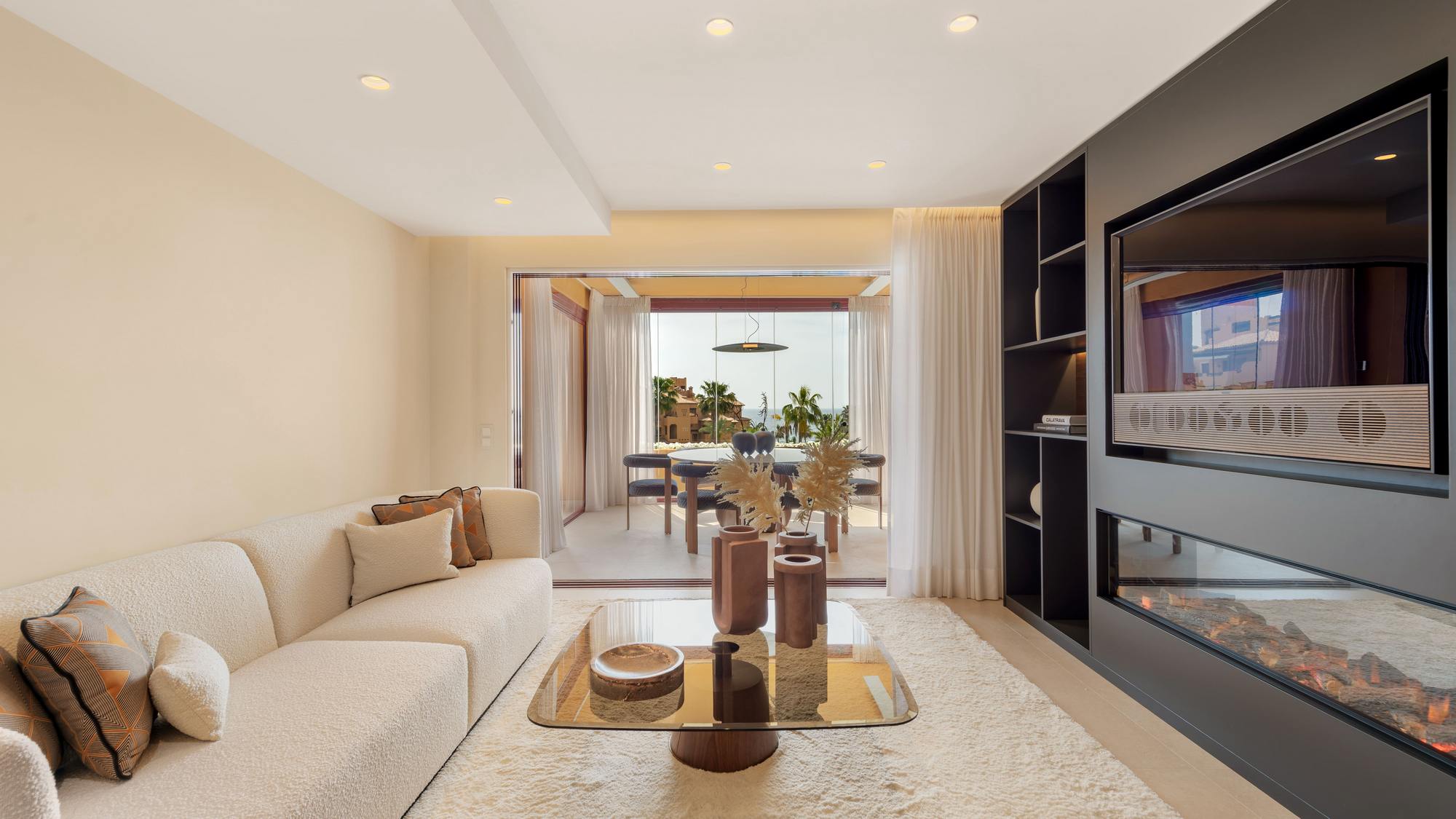 living - 134m² apartment with 20m² terrace for sale in New Golden Mile - gallery thumbnail - 5