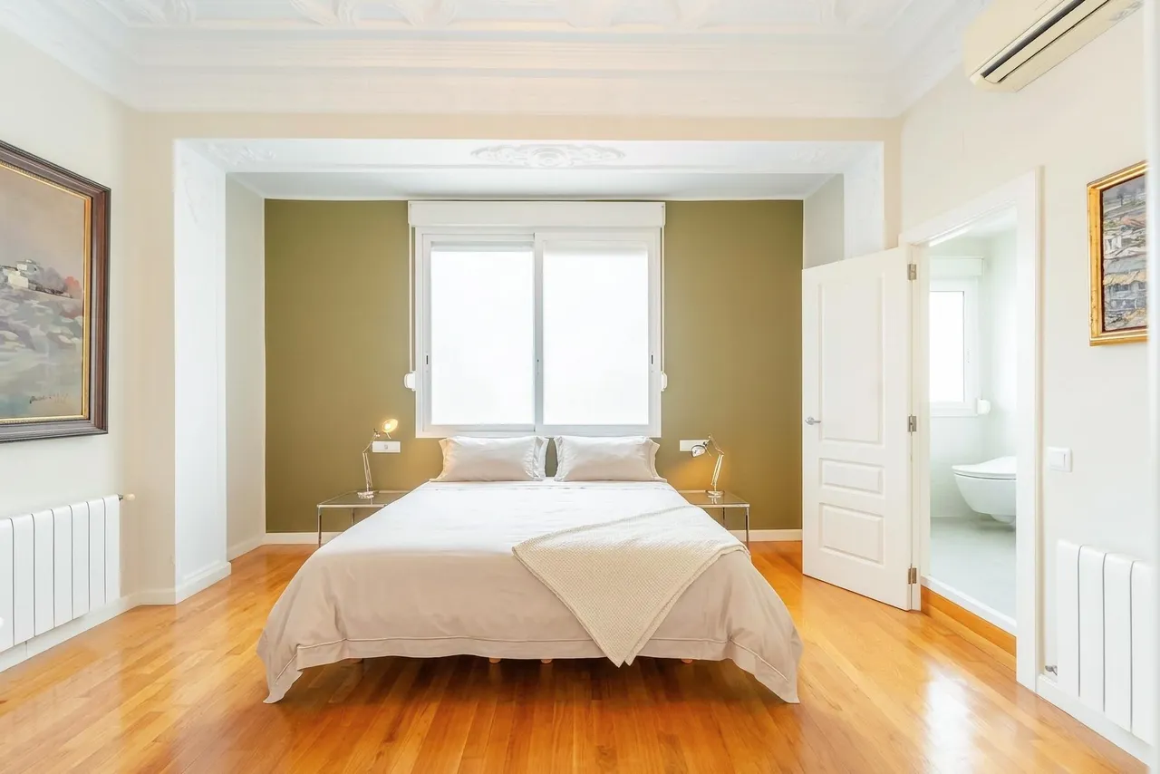 living - Piso de 130m² en venta en Gran Vía, Valencia - gallery - 2