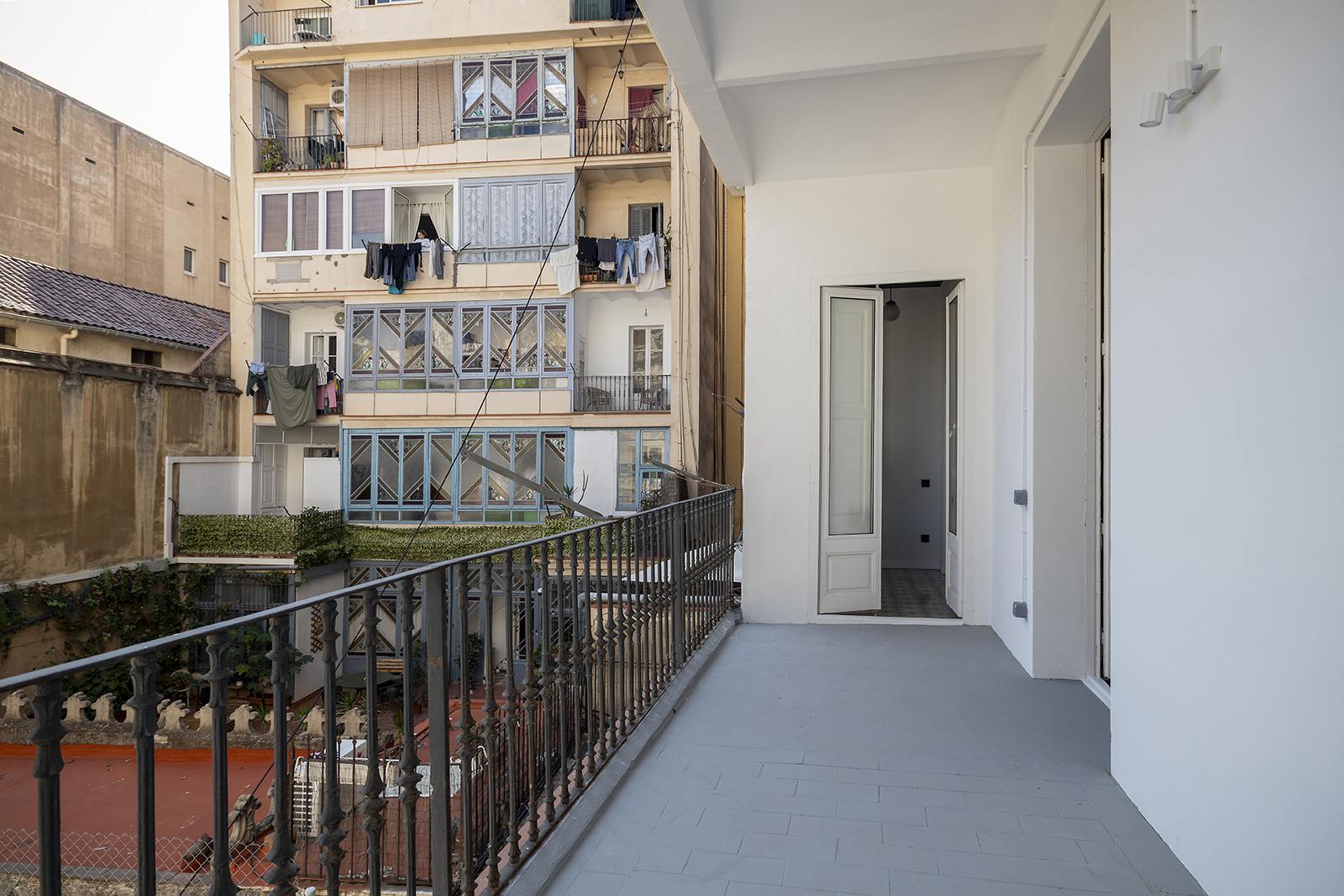 living - Piso de 200m² en alquiler en Eixample Derecho, Barcelona - gallery - 5