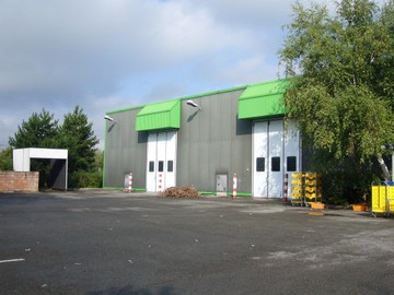 logistics - Light Industrial Premises / Offices For Rent - featured