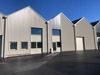 logistics - Light Industrial Premises / Offices For Rent - gallery thumbnail - 1