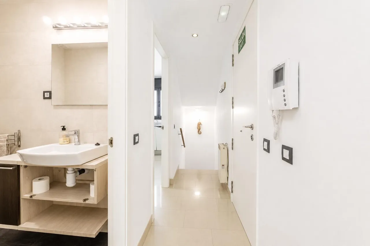 living - Piso de 89m² con 12m² terraza en venta en Sitges Town - gallery - 8